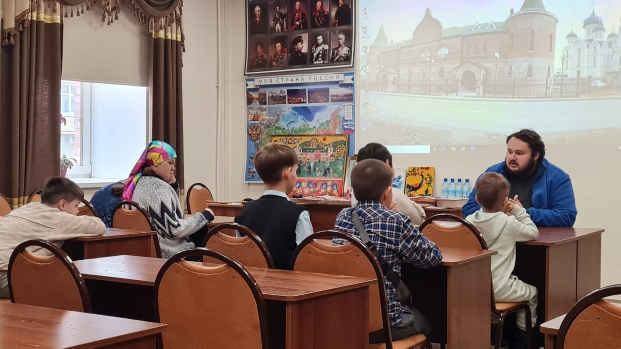 Как проходят занятия в воскресной школе при Благовещенском соборе г. Арсеньева ( +Фото)