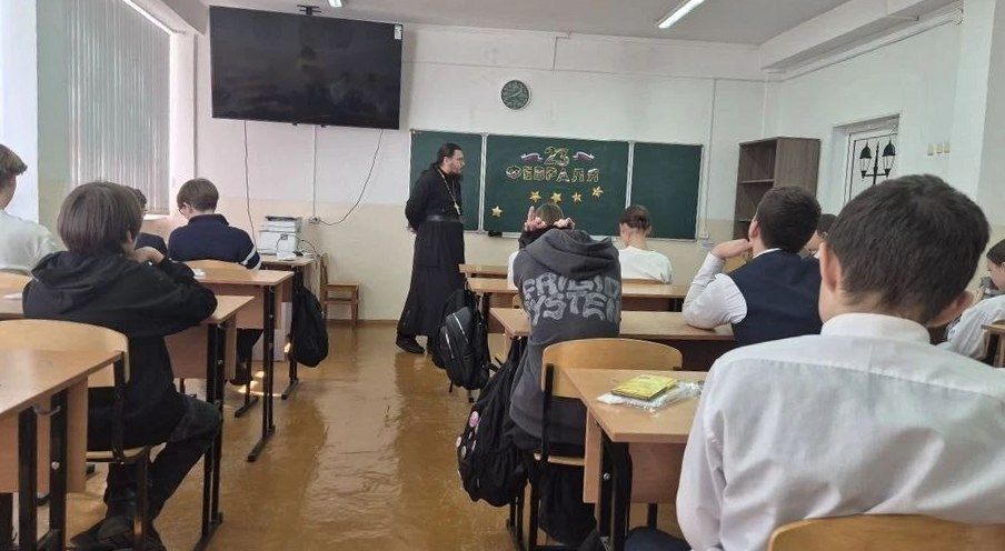 Сотрудничество Арсеньевской епархии и юнармейского движения города