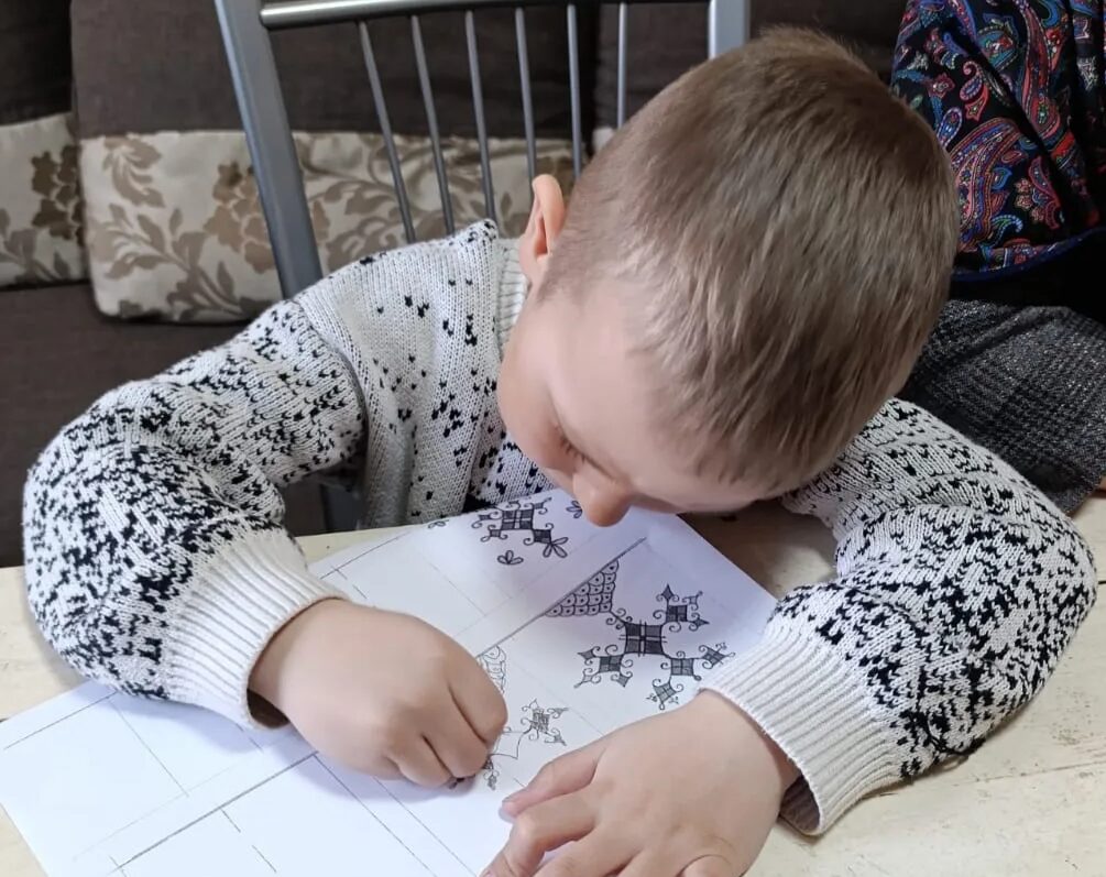 Пижемская роспись в «Сказочном букете» (+ Фото)