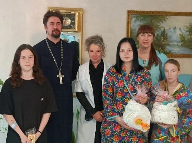 В Арсеньеве прошла благотворительная встреча в защиту материнства (+ Фото)
