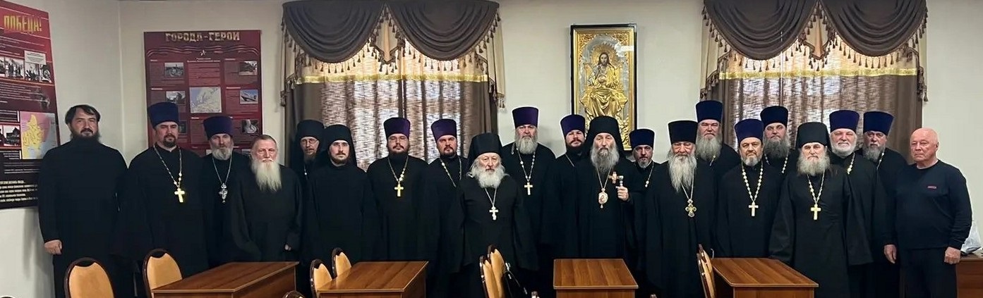 В Духовно-просветительском центре состоялось епархиальное собрание духовенства Арсеньевской епархии (+ Фото)